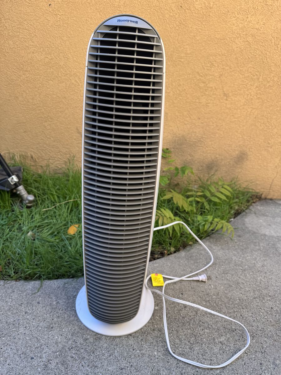 Honeywell XL electric fan