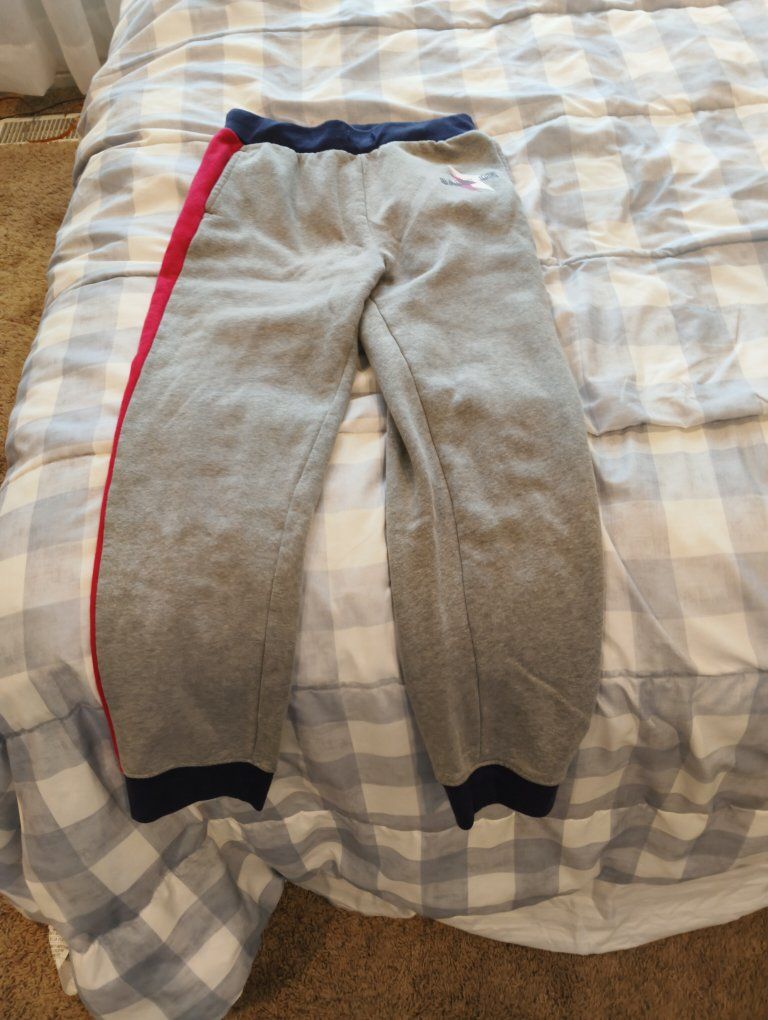 Size 12 sweats boys 