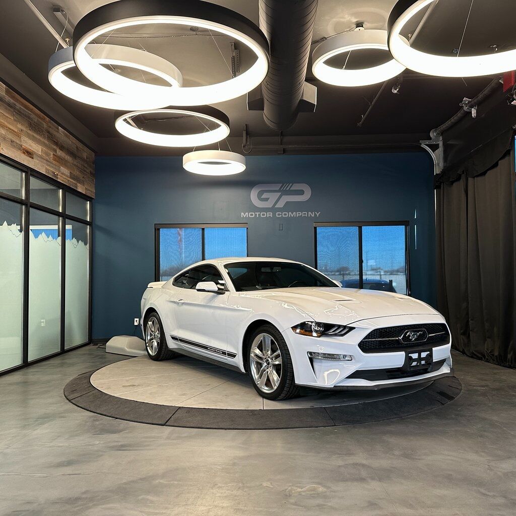 2019 FORD MUSTANG EcoBoost Premium