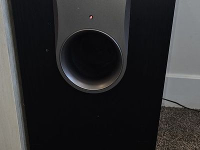 Onkyo Subwoofer, 7.1 speakers and stands
