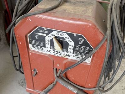Lincoln Welder AC 225 AMP