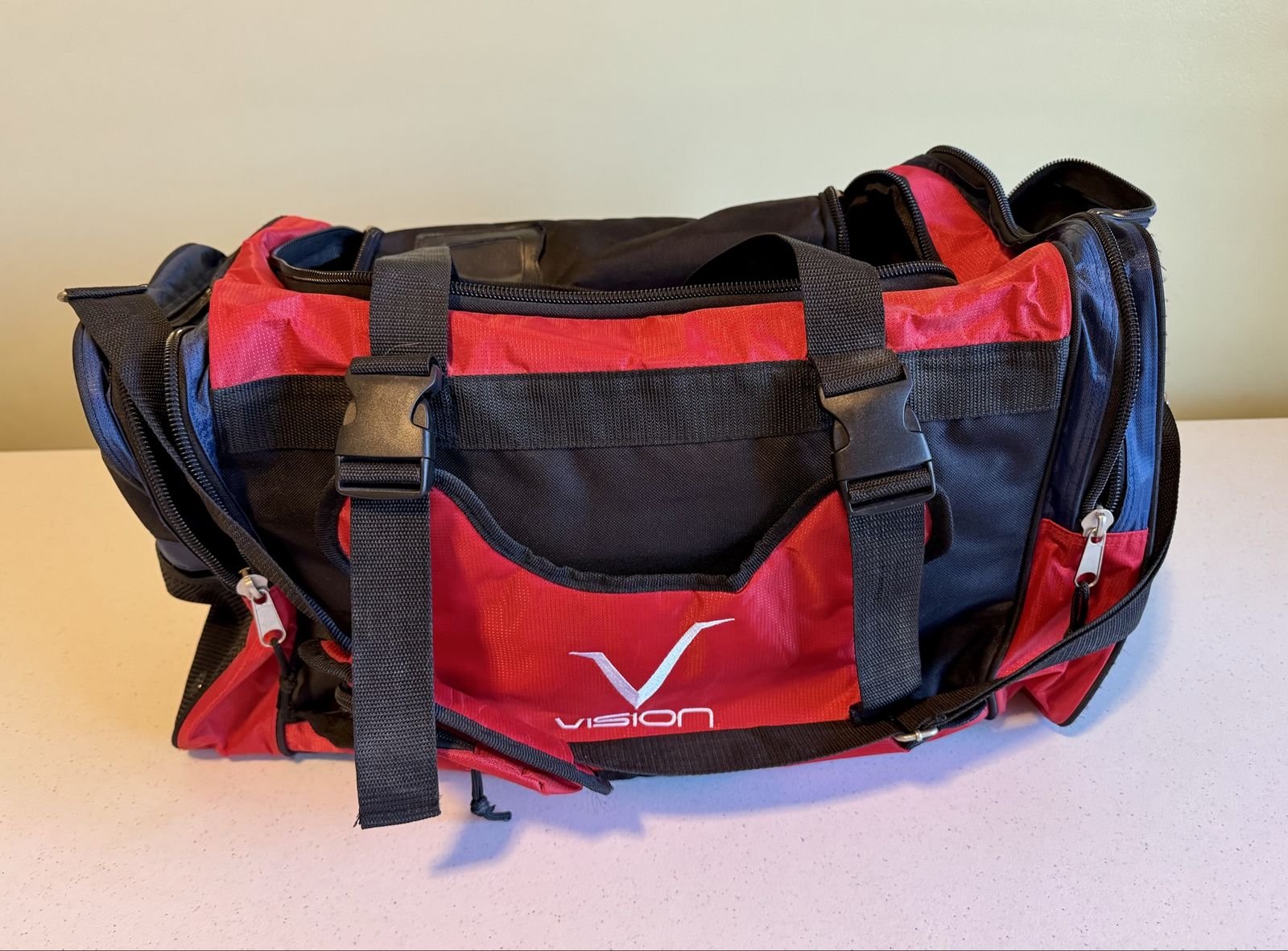Vision Taekwondo Duffle Bag Red/Black/Blue Sports Gym Travel Bag with Chest Protector Holder