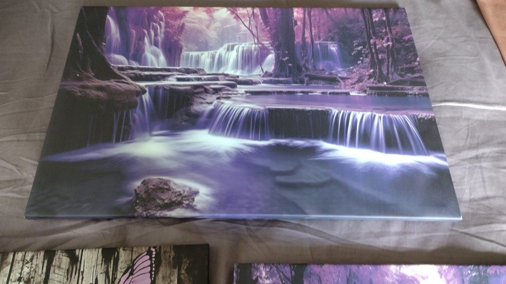 Main image 3