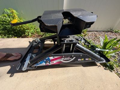 Like New Pullrite 25k 5th Wheel Hitch