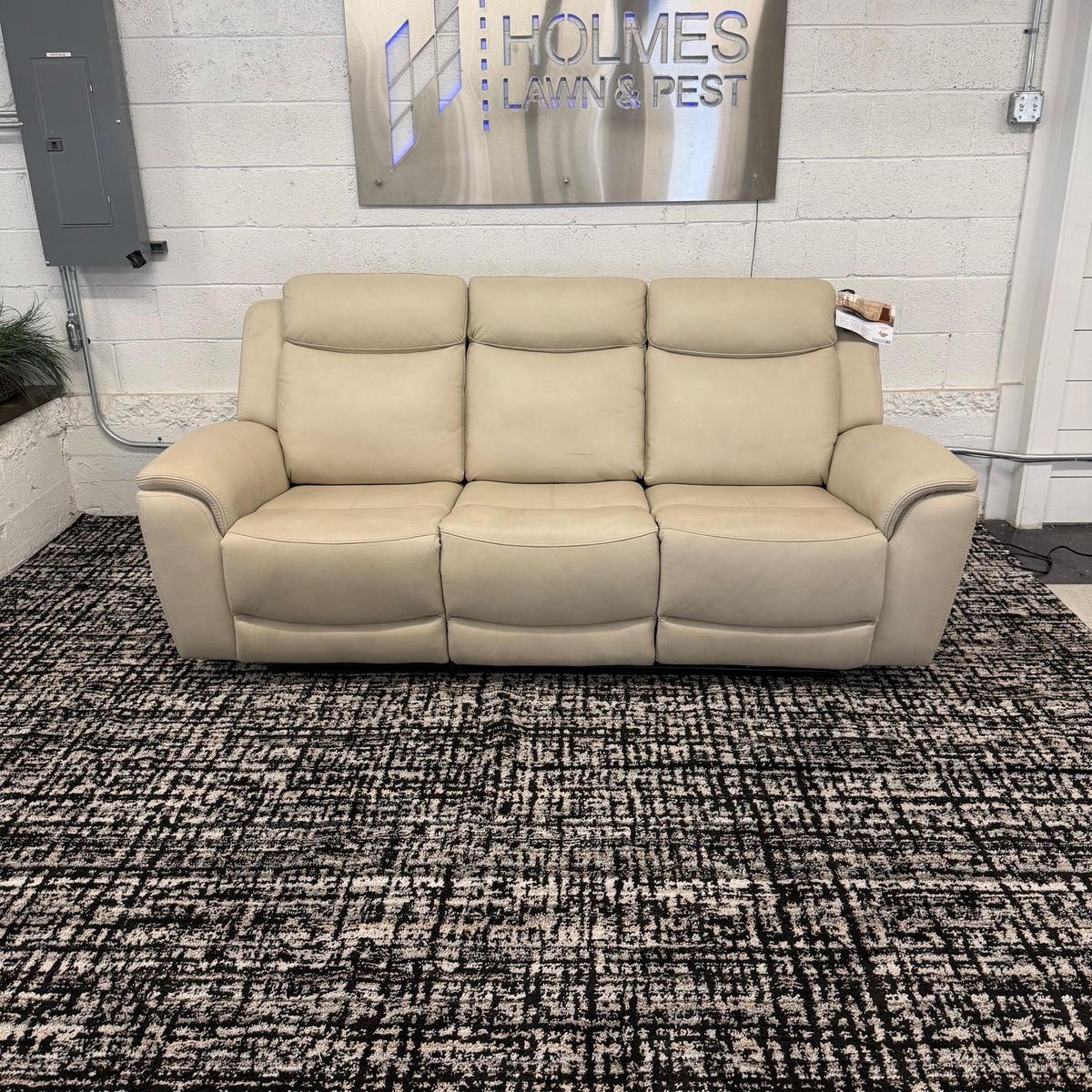 COSTCO SANDERS LEATHER POWER RECLINING SOFA W/ POWER HEADRESTS!!