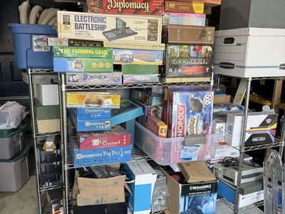 Reseller - Ebay - Estate Sale - Video board Games