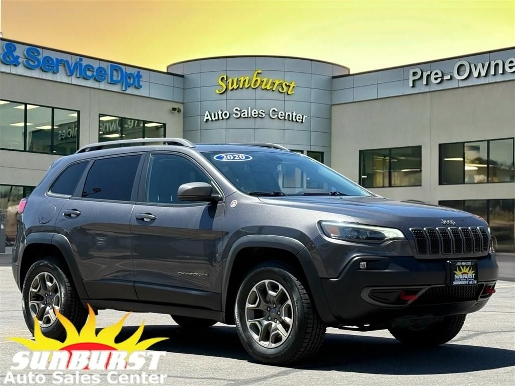 2020 Jeep Cherokee Trailhawk