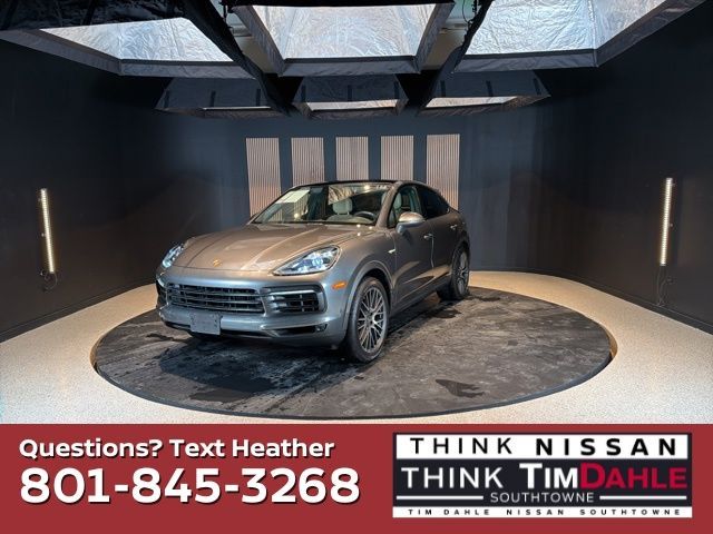 2021 Porsche Cayenne E-Hybrid Coupe