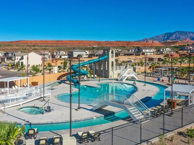 Escondido 2361