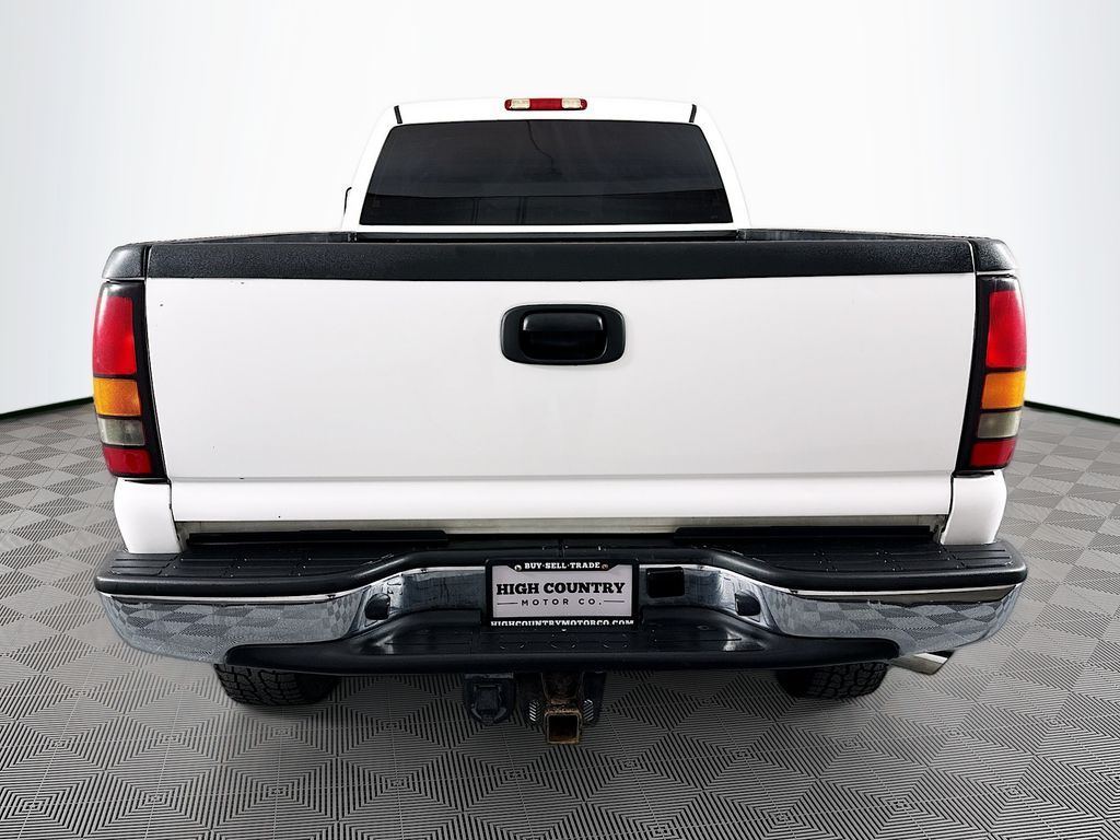 Main image 6