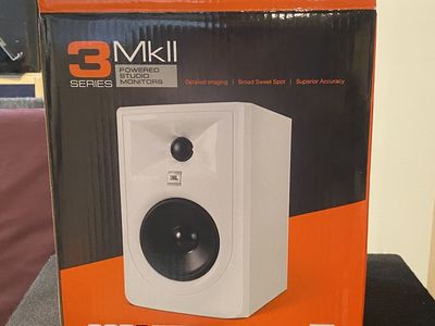 JBL 305P Series 3 MK 2 Limited White.
