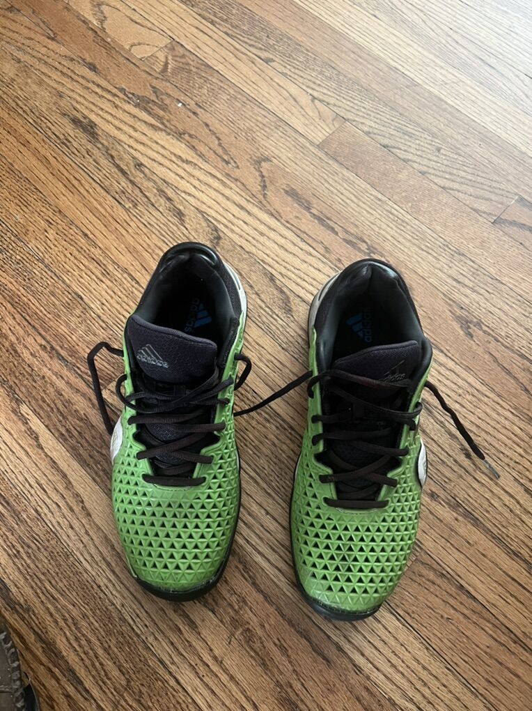 Adidas Barricade Snakers 8.5 Mens