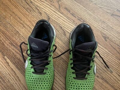 Adidas Barricade Snakers 8.5 Mens