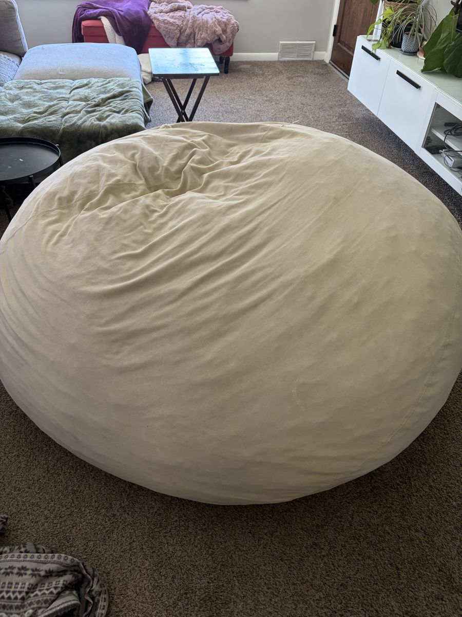 Large love sac