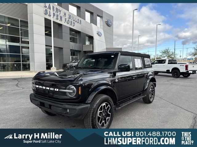 2022 Ford Bronco Outer Banks