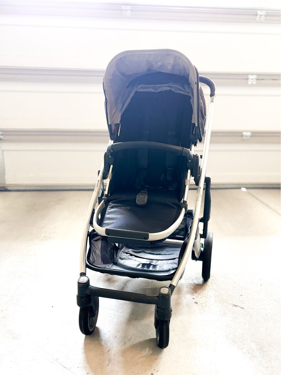 Premium CLEAN UPPAbaby Cruz v2 Stroller