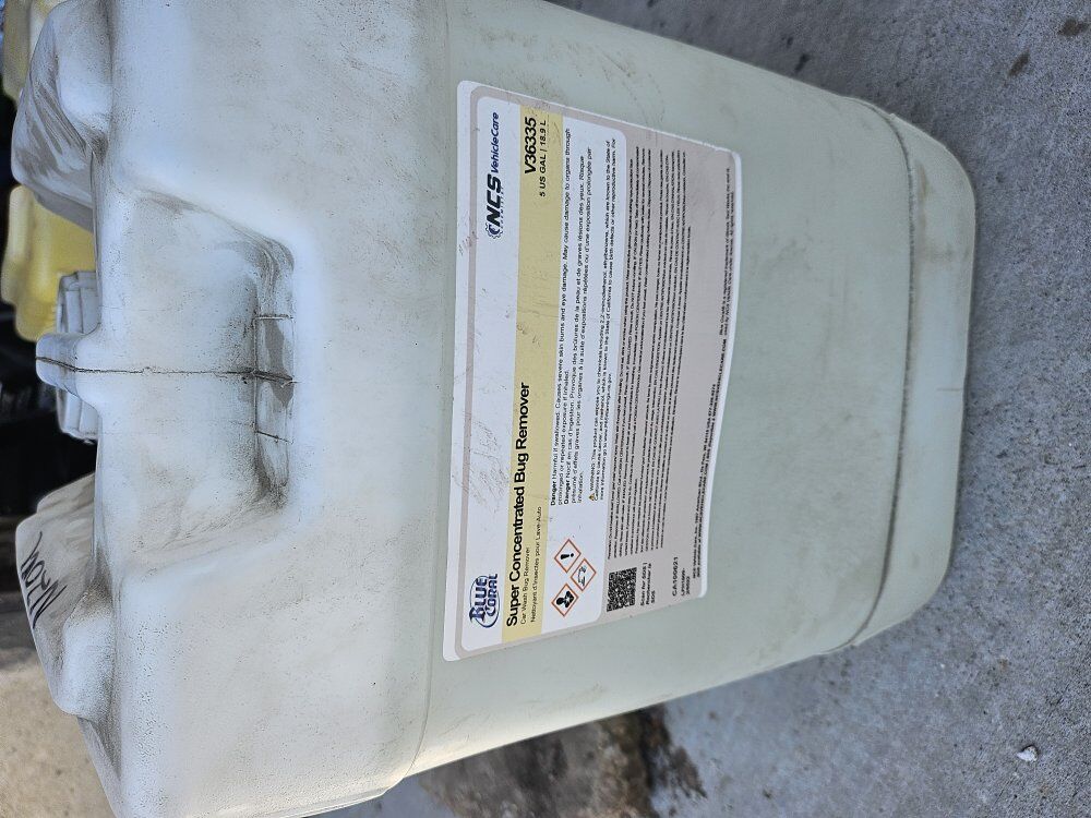 5 gallons Cleaner by Zep