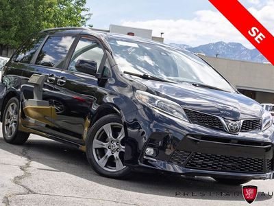 2020 Toyota Sienna SE 8-Passenger