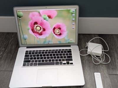 MacBook Pro 15" 2010 i7 8+60GB