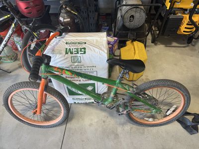 Giant Green/Orange Kids BMX Bike - 20 inch wheels