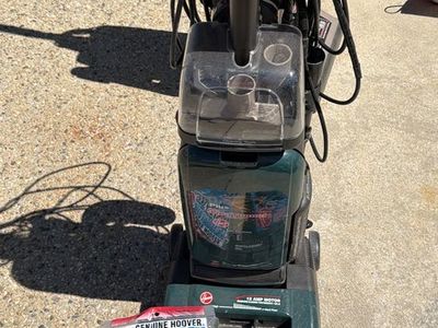 Hoover Wind Tunnel Plus Vacuum