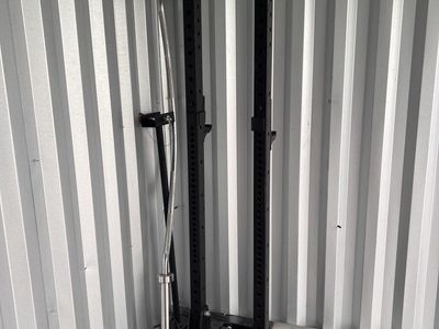 Squat Rack, Pull Up Bar, Bison Bar