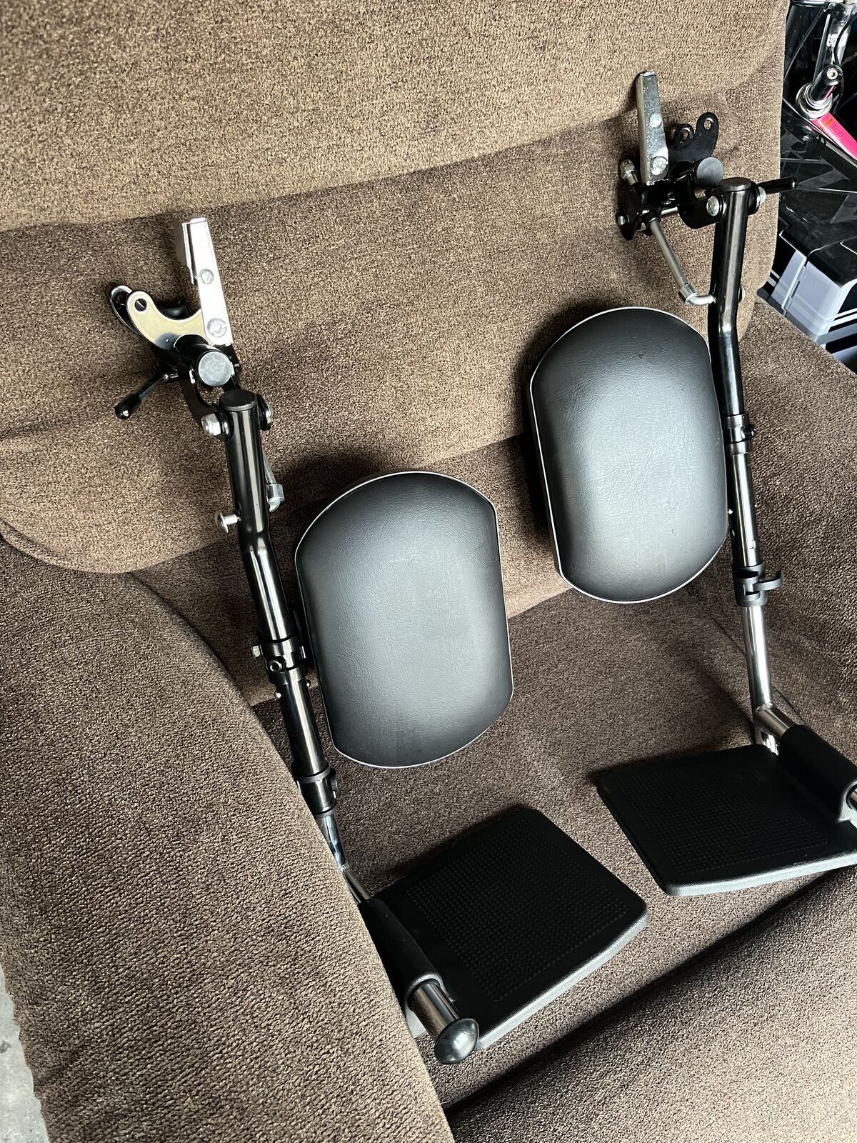 Nice Black Adjustable Wheelchair Legs