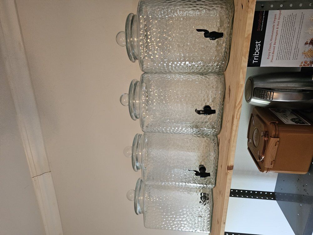 5 gallon glass jugs 2 set
