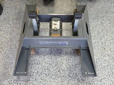 B&W Trailer Hitches Companion RVB3500 5th Wheel Hitch