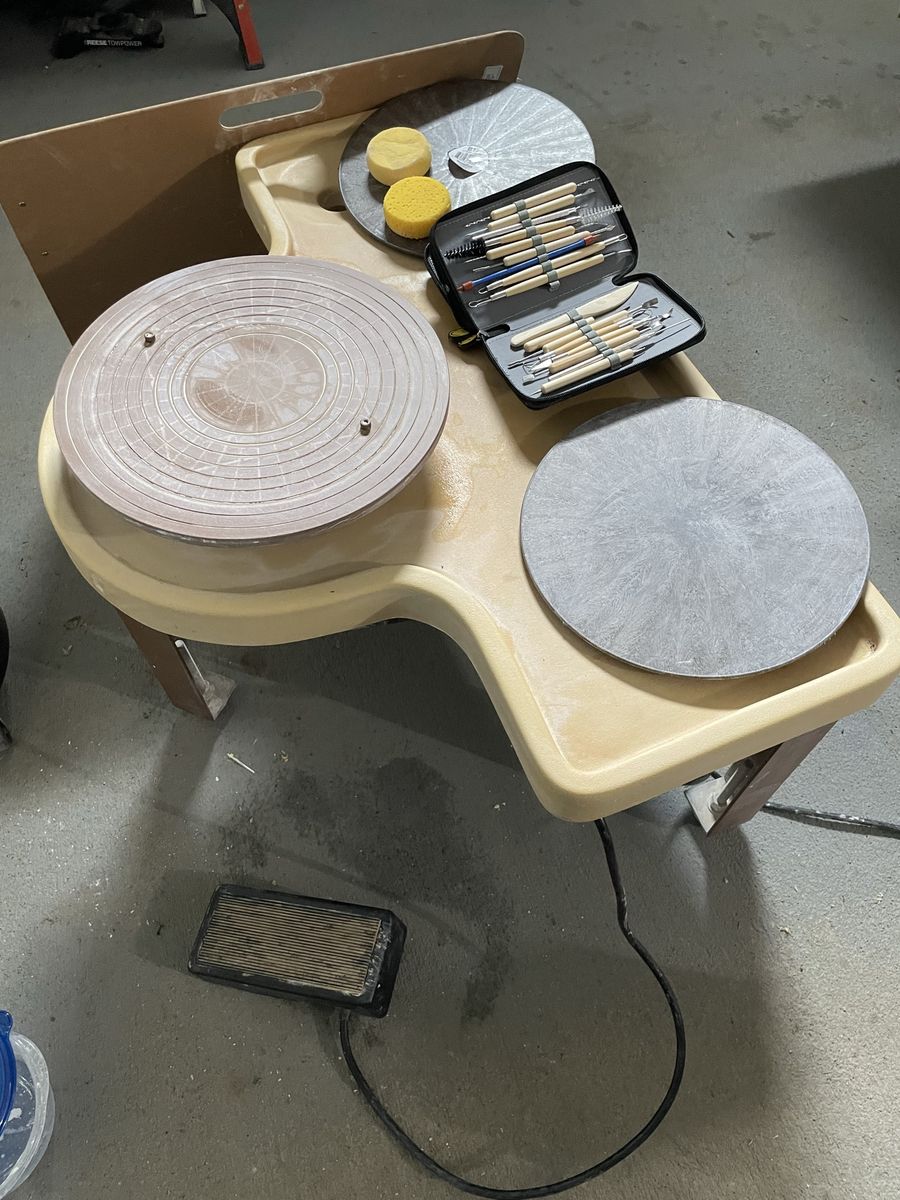 Main image 6