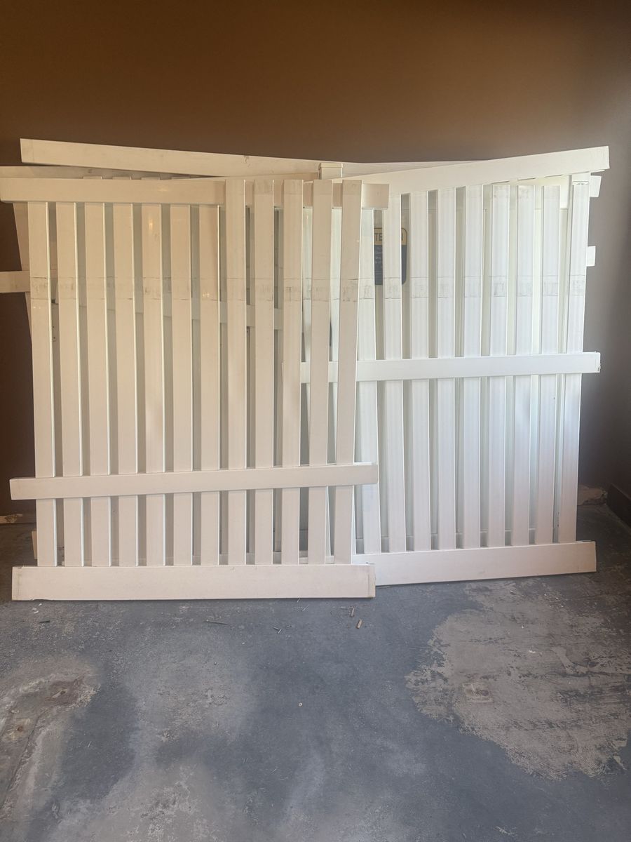 Free Vinyl fencing