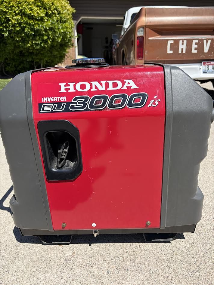 Honda EU 3000is Generator