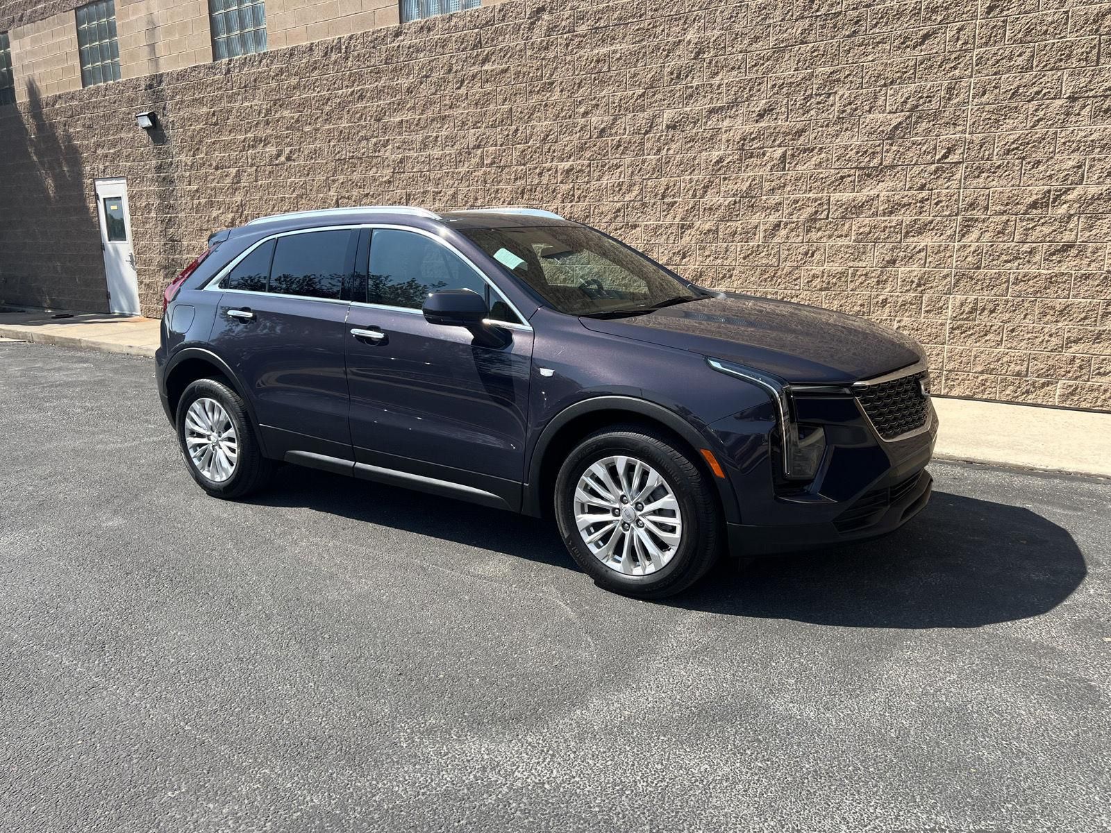 2024 Cadillac XT4 Luxury