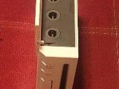 Backwards compatible Nintendo Wii console only! trades considered!