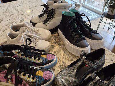 Girls shoes. Converse,Vans,Steve Madden,etc.