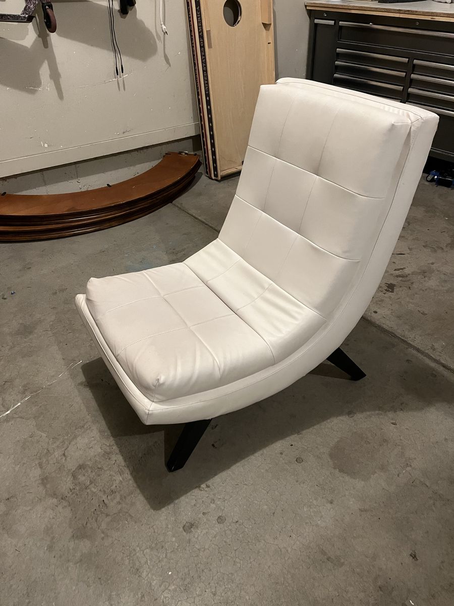 Modern White Tufted Accent Chair with Black Legs