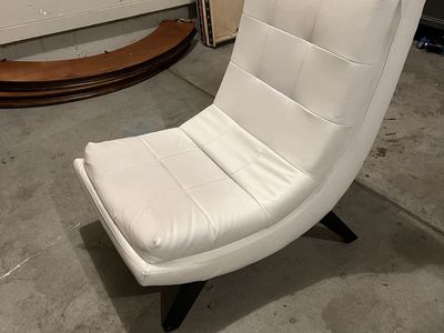 Modern White Tufted Accent Chair with Black Legs