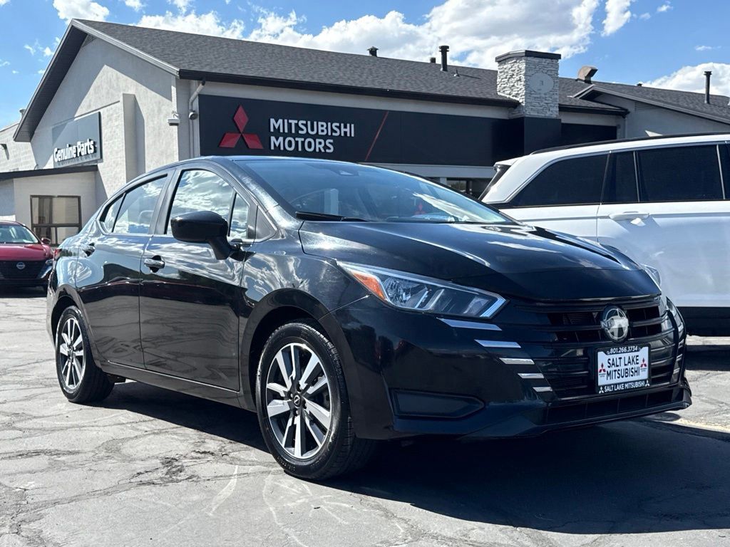 2023 Nissan Versa SV