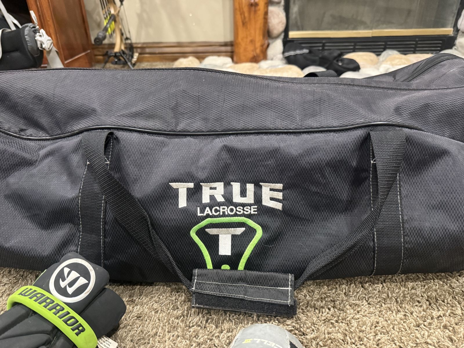 TRUE Lacrosse Equipment Bag with Warrior EVO Gloves & STX Cell II Elbow Pads