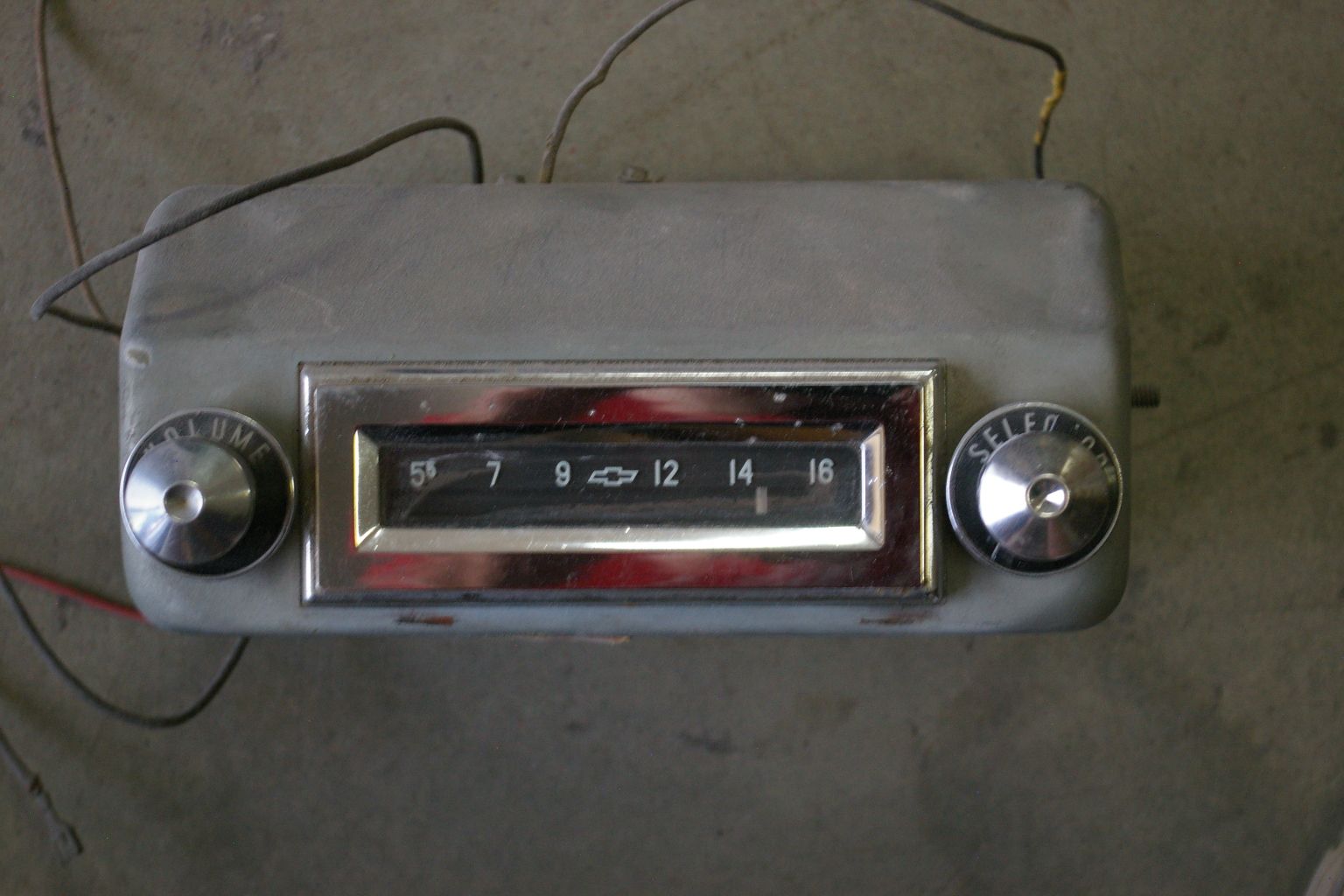 1955 1956 Chevy car radio original GM