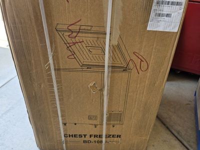 4.2 cu. ft. Compact Chest Freezer BD-108 Gray