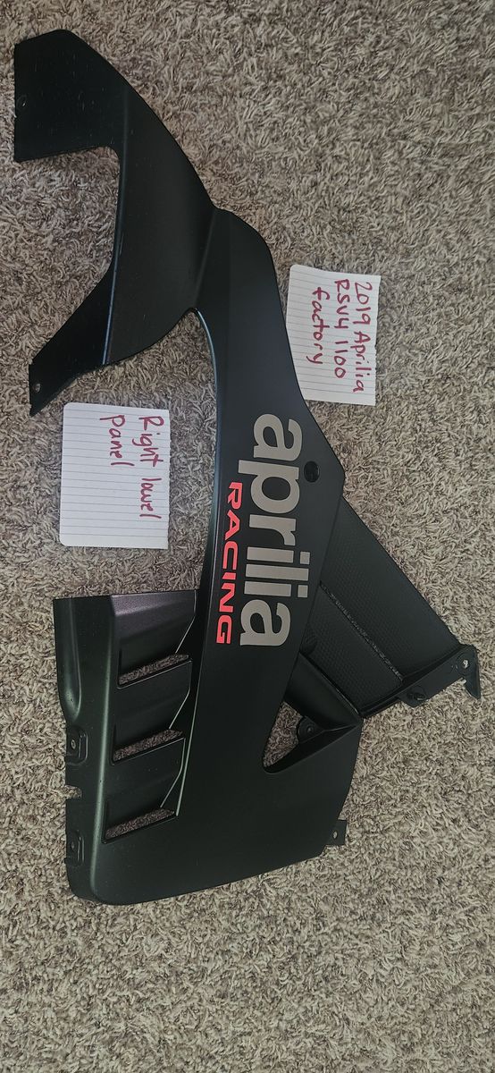 OEM Parts from 2019 Aprilia rsv4 1100 factory 
