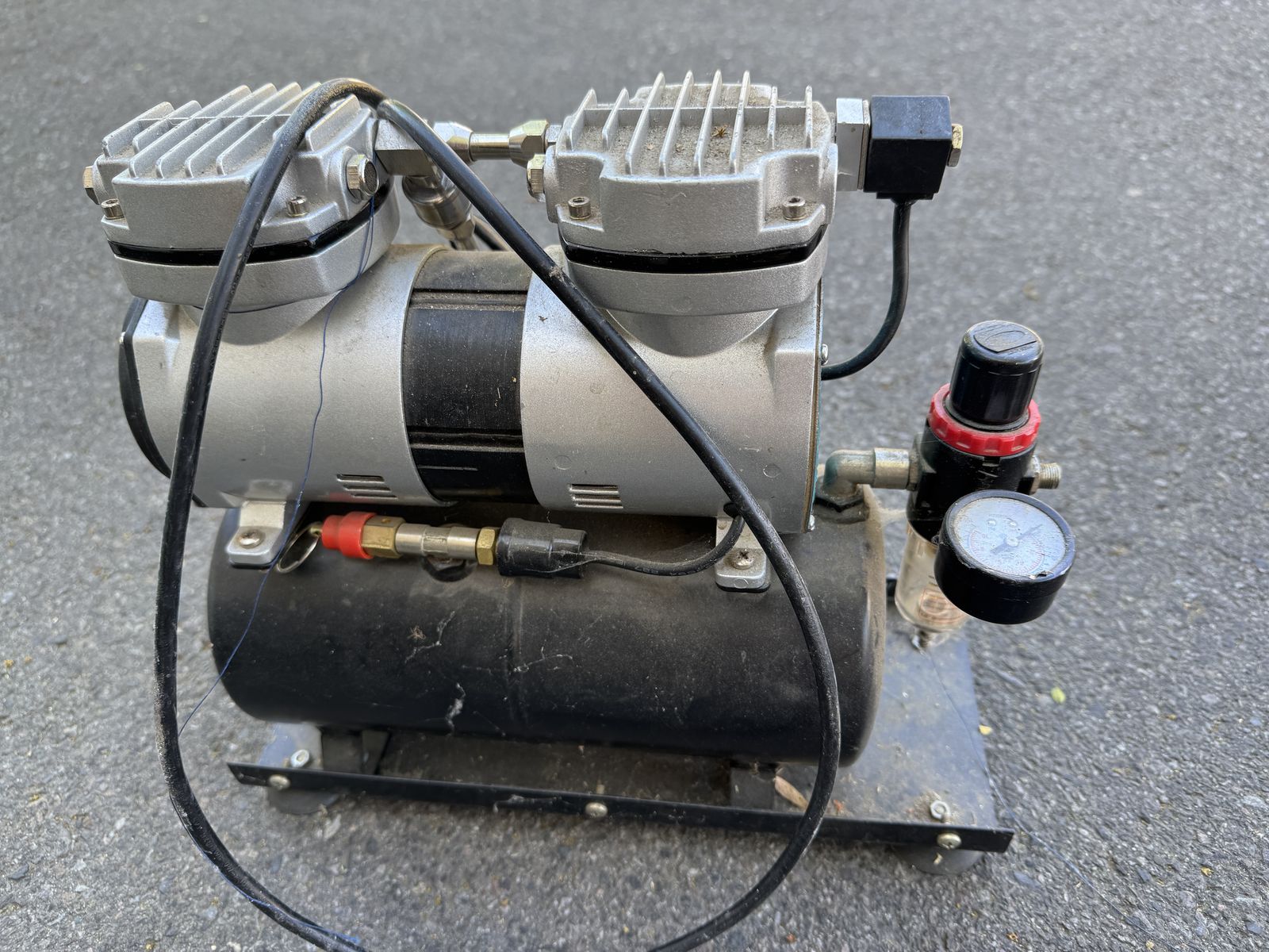 Airbrush Compressor with Tank