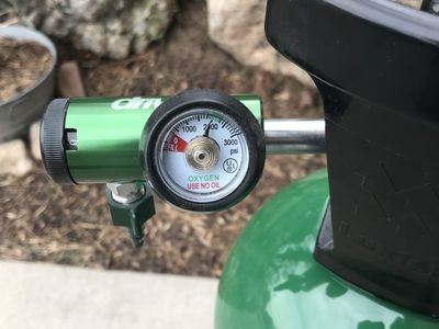 Oxygen Tank with Gauge - Portable Medical Oxygen Cylinder