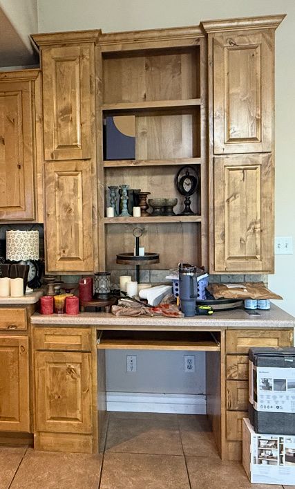 Solid Wood Kitchen knotty alder Cabinets with Built-in Desk and Upper Hutch
