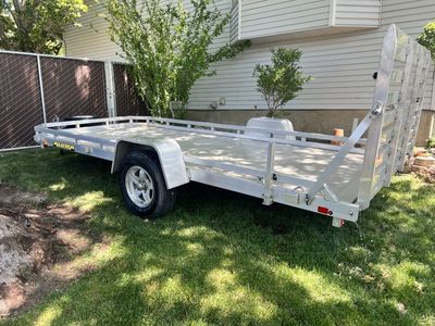 7814 ST Aluma Utility Trailer – Excellent Condition