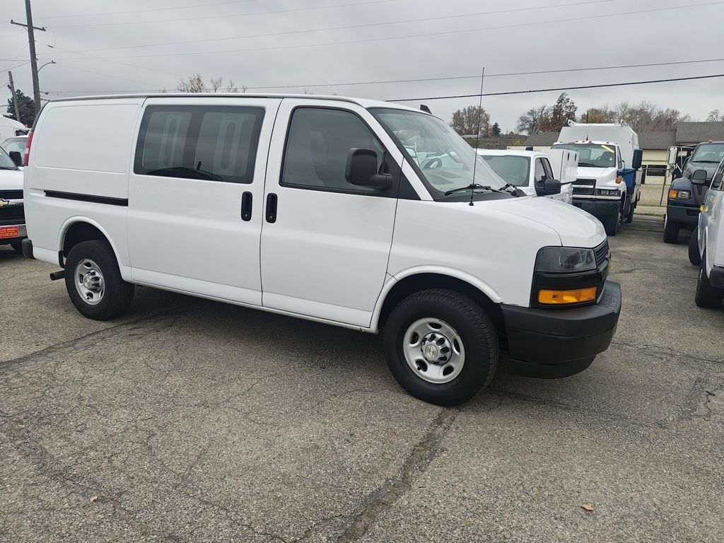 2021 Chevrolet Express 2500