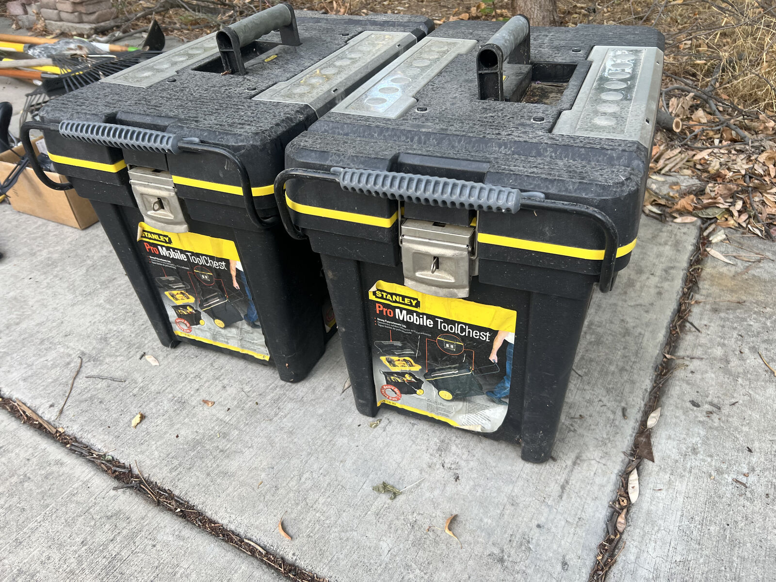 Stanley Pro Mobile Tool Chest