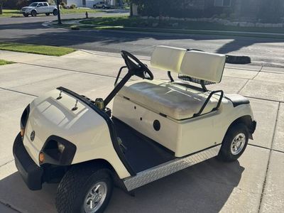 Yamaha G22E Electric Golf Cart