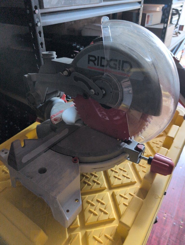 RIDGID 10" Blade Miter Saw - 5200 RPM, 15A Corded Electric Power Tool, Used